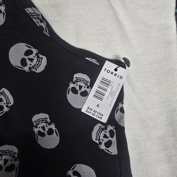 Torrid 4X Polka Dot Skull Scoop Bralette - Picture 5 of 5